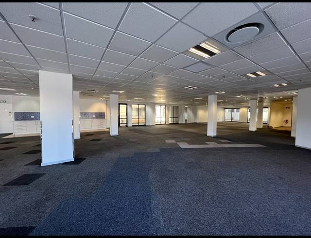 569M² OFFICE TO LET IN ROSEBANK